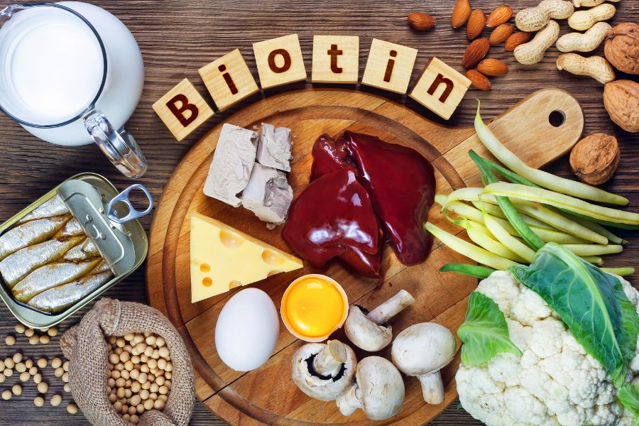 Bitotin là dưỡng chất vô cùng cần thiết cho sự phát triển của móng