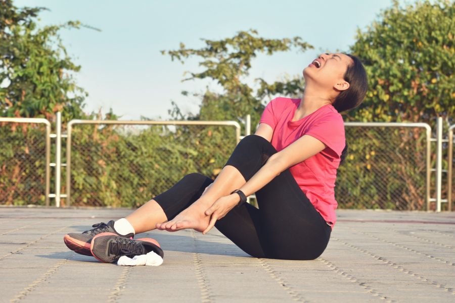 Móng chân dễ bị chấn thương trong quá trình chơi thể thao