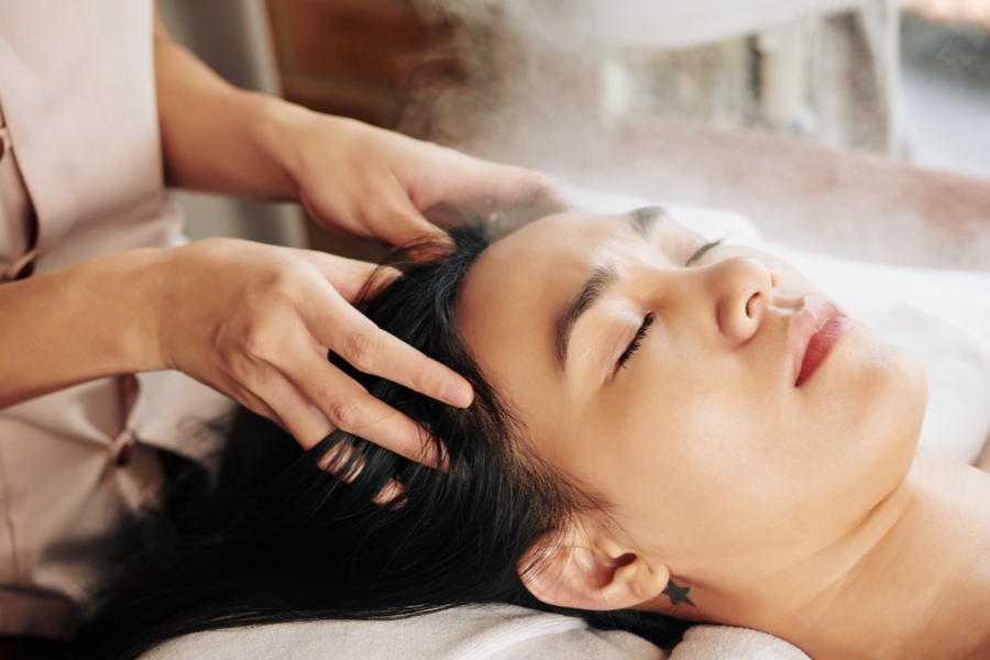 Massage đầu & tai – đánh thức giác quan, thư giãn sâu