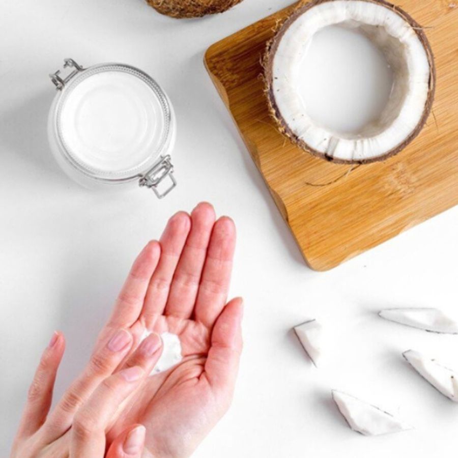 Cách trị nấm móng tay bằng dầu dừa: Hiệu quả hơn bạn nghĩ