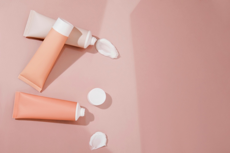 Kem dưỡng móng tay là sản phẩm dành cho móng yếu