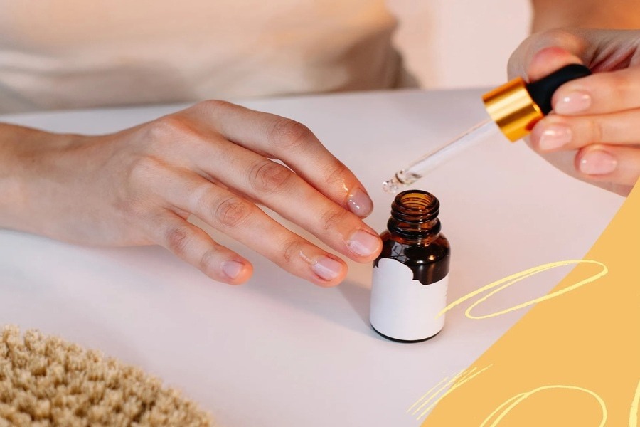 Sử dụng các sản phẩm dưỡng để móng khỏe và phục hồi nhanh